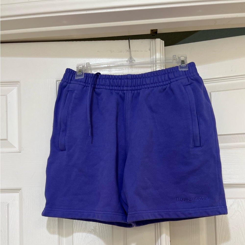 Adidas Pharrell Williams Human Race Sweatpant Shorts Mens size small purple